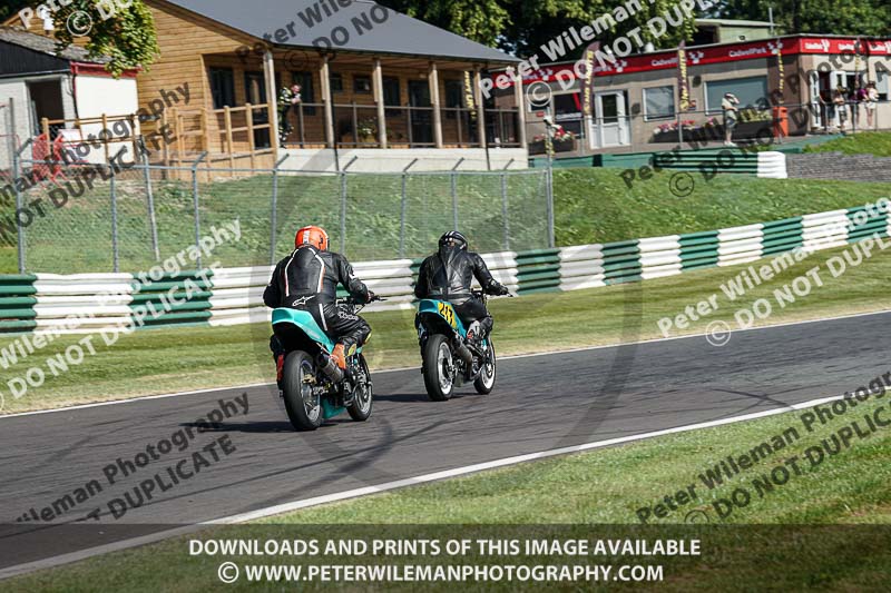 cadwell no limits trackday;cadwell park;cadwell park photographs;cadwell trackday photographs;enduro digital images;event digital images;eventdigitalimages;no limits trackdays;peter wileman photography;racing digital images;trackday digital images;trackday photos